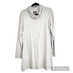 NWT. Vandana Turtleneck Tunic. Size Small.